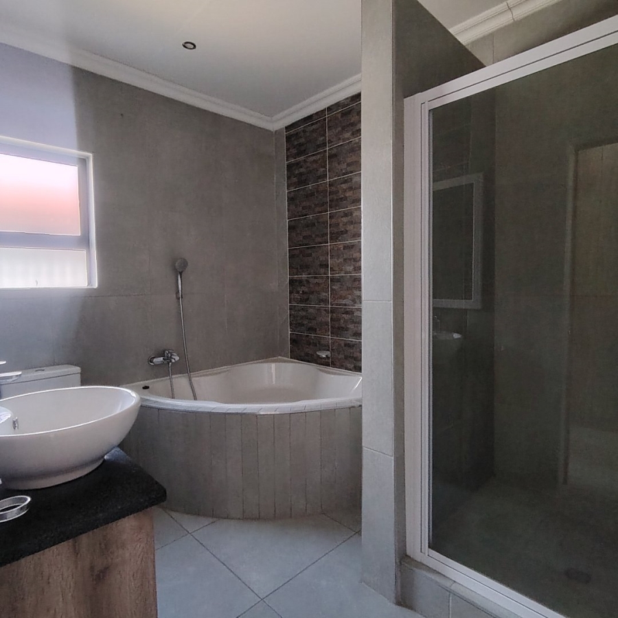 4 Bedroom Property for Sale in Mandela View Free State